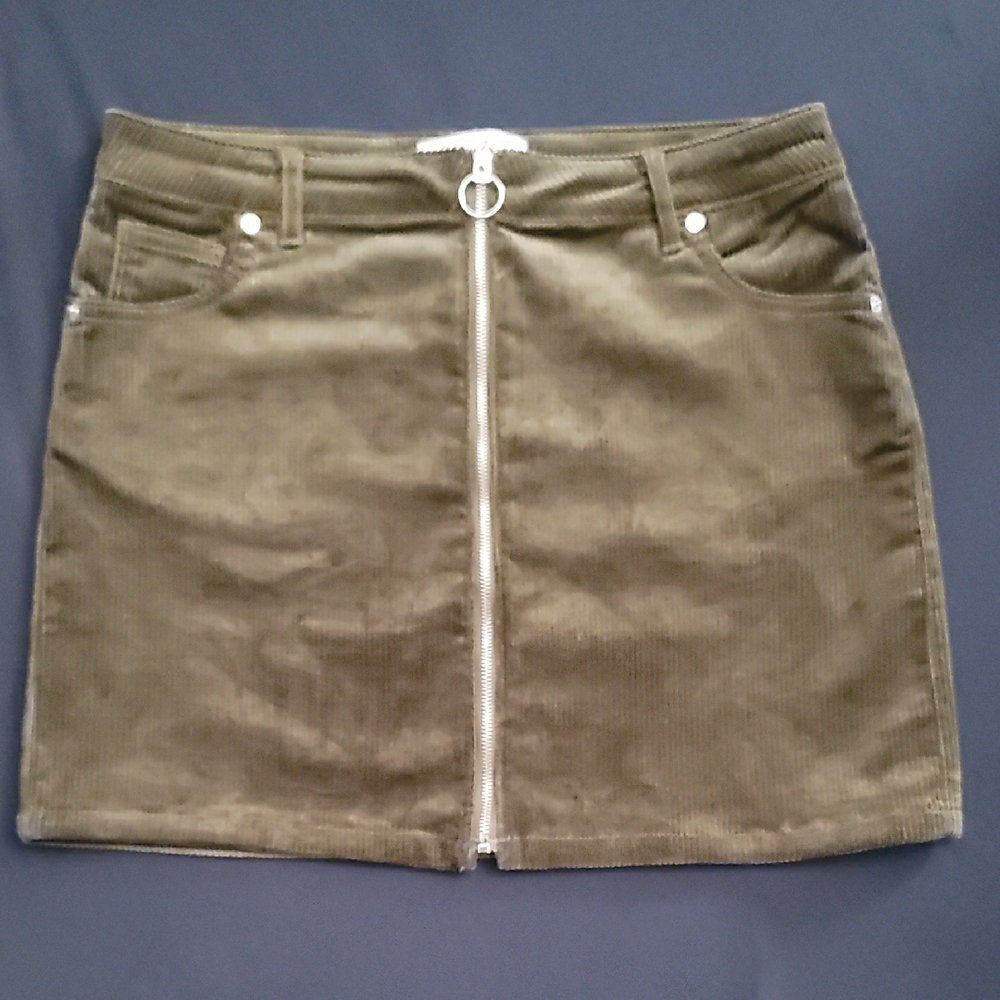 Love Tree Green Corduroy Full Zip Skirt